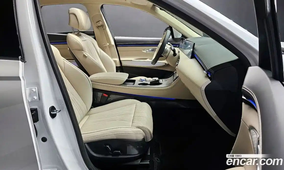 Genesis GV70 2026 2.5 Автомат в Москве № 855884, фото 10