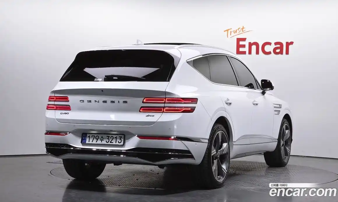 Genesis GV80 2024 2.5 Классический в Москве № 855912, фото 1