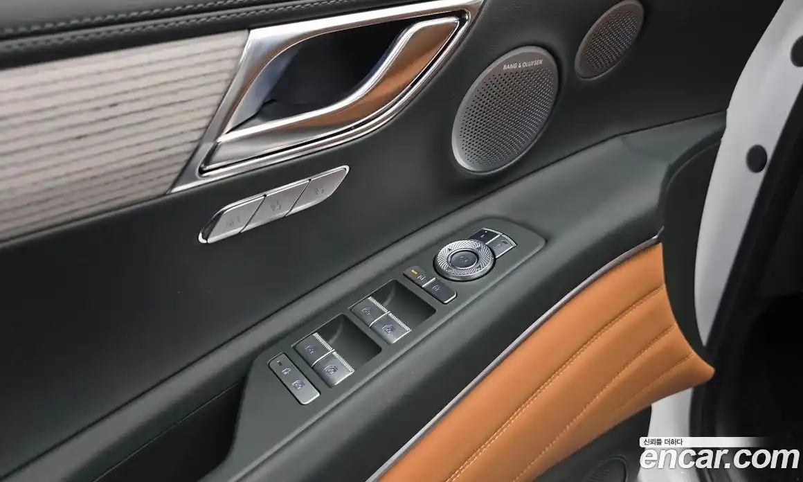 Genesis GV80 2024 2.5 Классический в Москве № 855912, фото 16