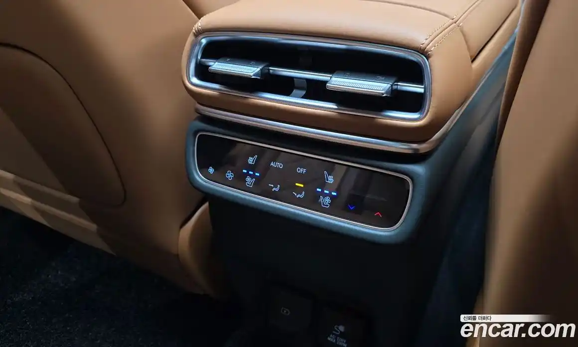 Genesis GV80 2024 2.5 Классический в Москве № 855912, фото 17