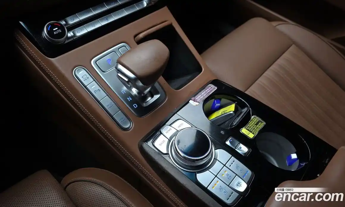 Genesis G90 2019 5.0 Автомат в Москве № 856049, фото 9