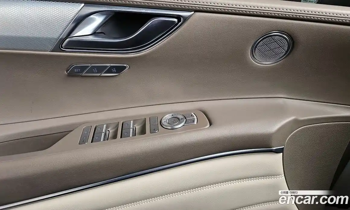 Genesis GV80 2020 2.5 Автомат в Москве № 856126, фото 14