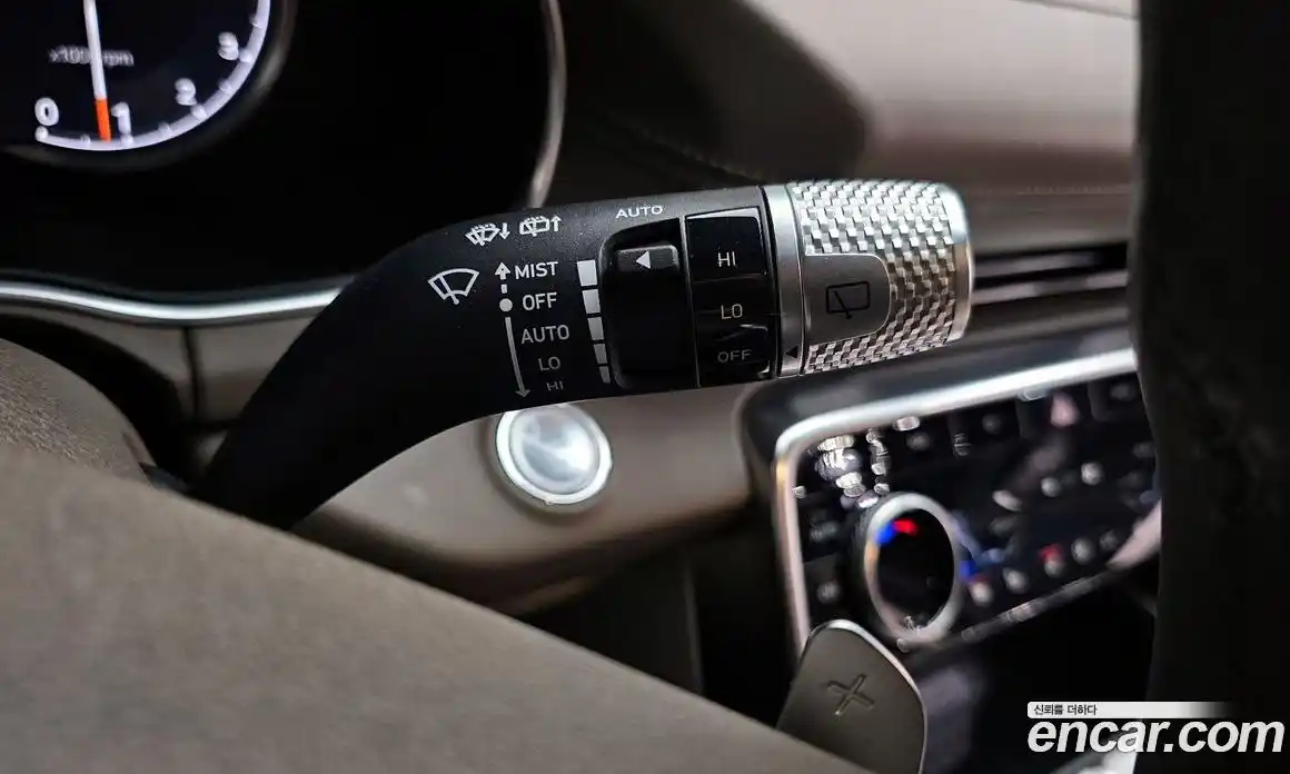 Genesis GV80 2020 2.5 Автомат в Москве № 856126, фото 16