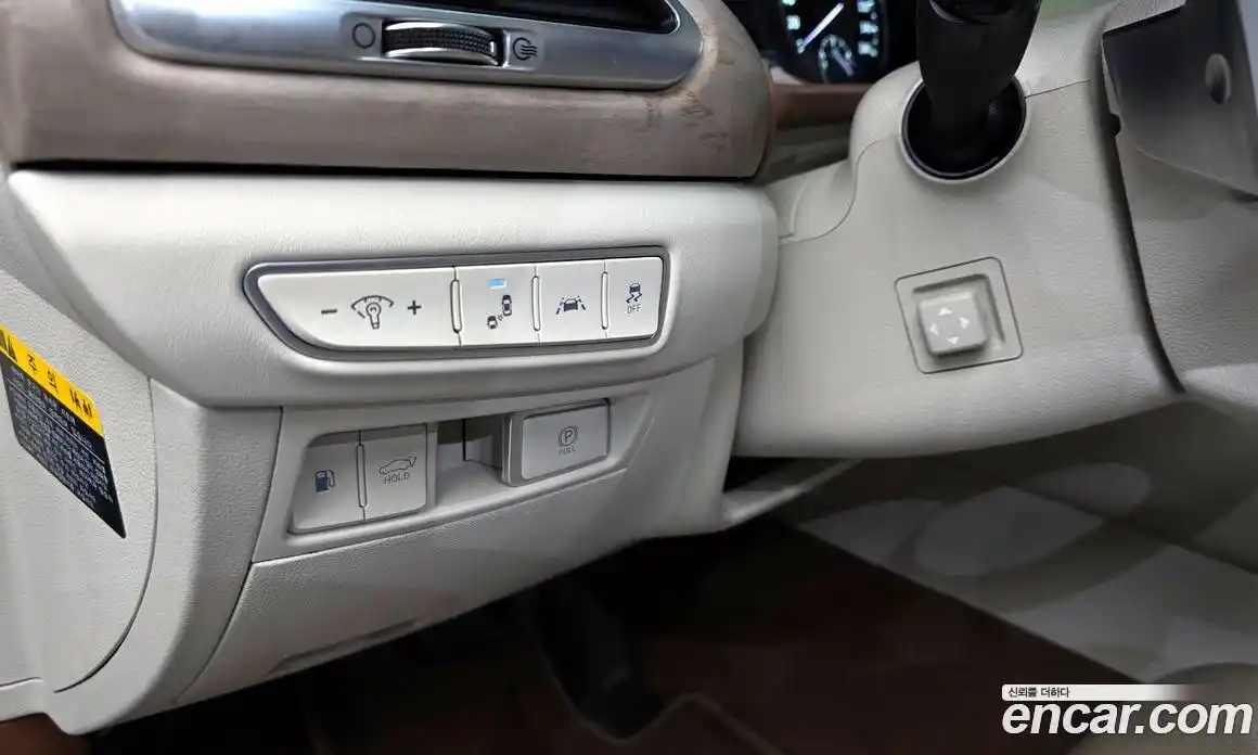 Genesis G90 2019 3.3 Автомат в Москве № 856219, фото 12