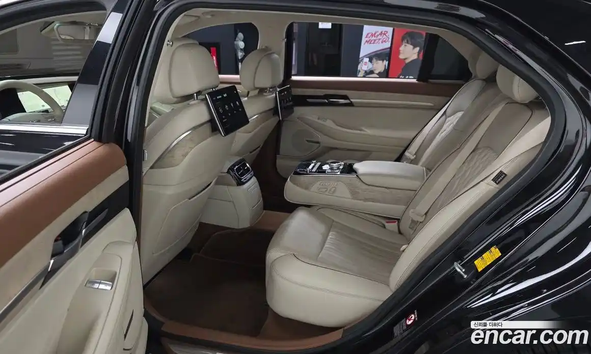 Genesis G90 2019 3.3 Автомат в Москве № 856219, фото 20