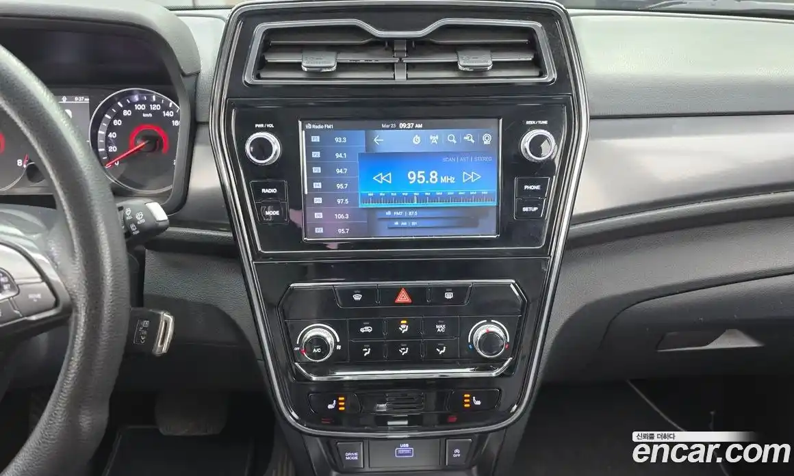 SsangYong TIBOLI 2020 1.5 Автомат в Москве № 856676, фото 14