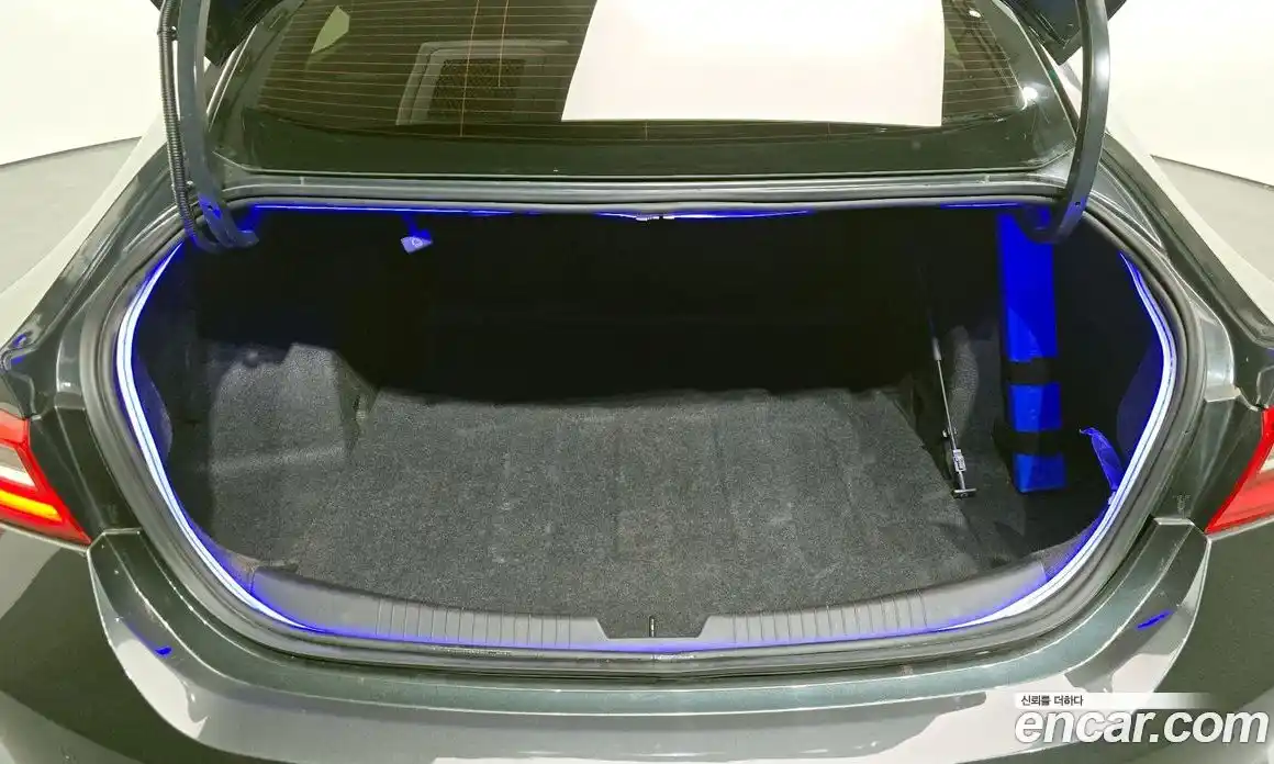 Chevrolet Malibu 2016 2.0 Автомат в Москве № 857421, фото 20