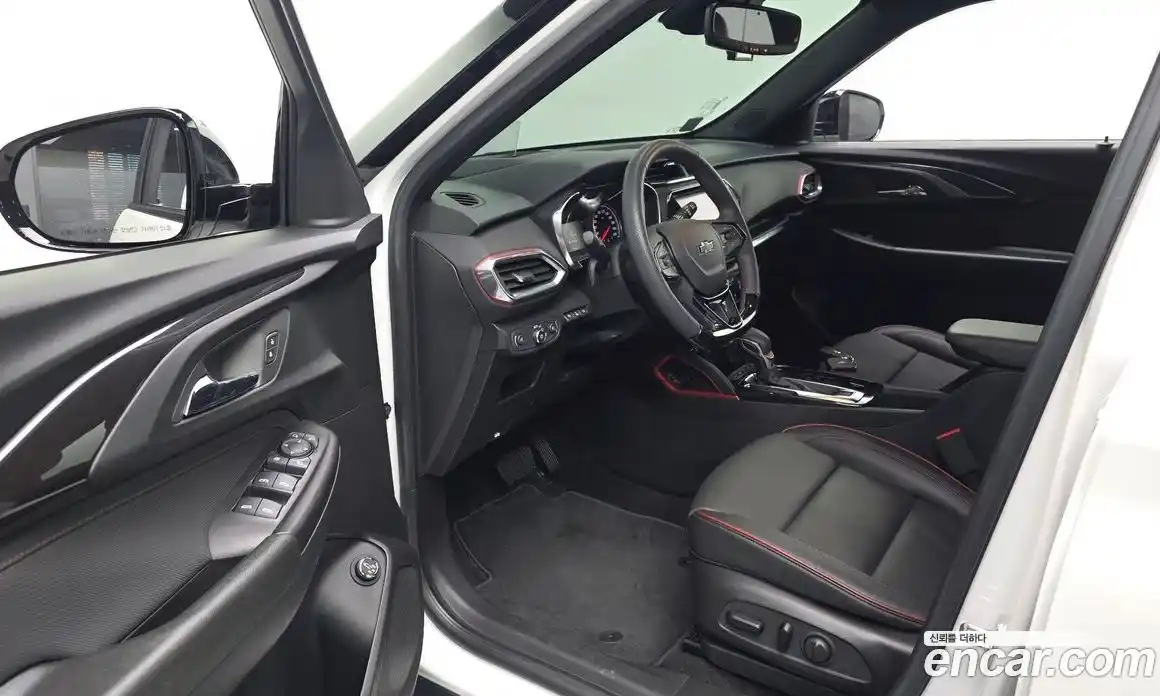 Chevrolet TrailBlazer 2022 1.3 Автомат в Москве № 857477, фото 10