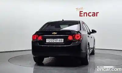 Chevrolet Cruze 2011 1.8 гидро в Москве № 857521, миниатюра 4