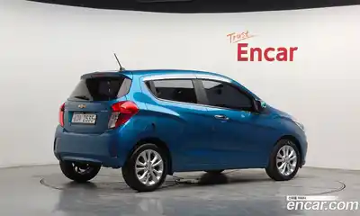 Chevrolet Spark 2018 1.0 Автомат в Москве № 857525, миниатюра 2