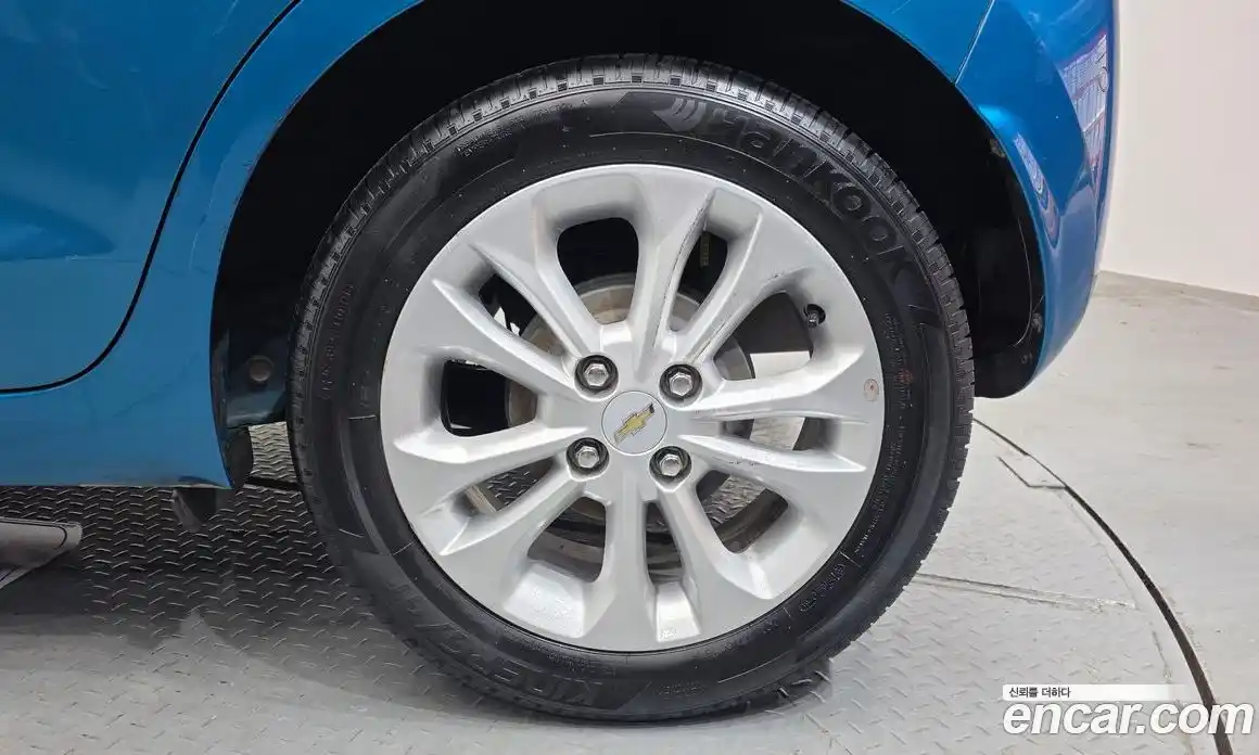 Chevrolet Spark 2018 1.0 Автомат в Москве № 857525, фото 5