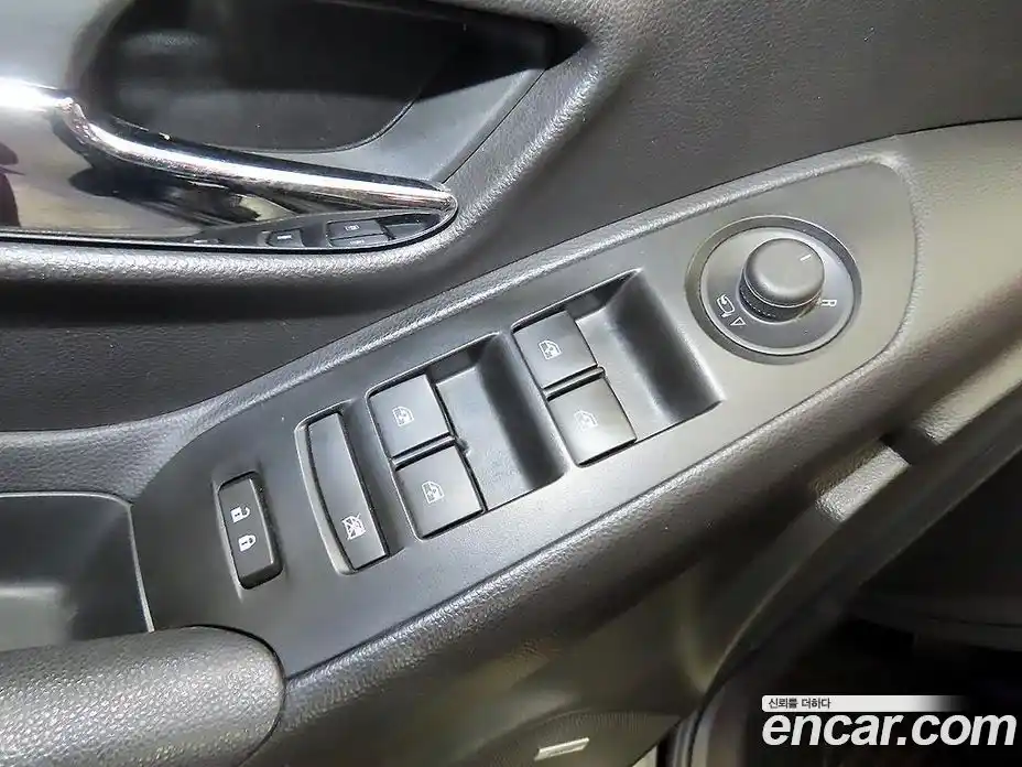 Chevrolet Trax 2019 1.6 Автомат в Москве № 857978, фото 13