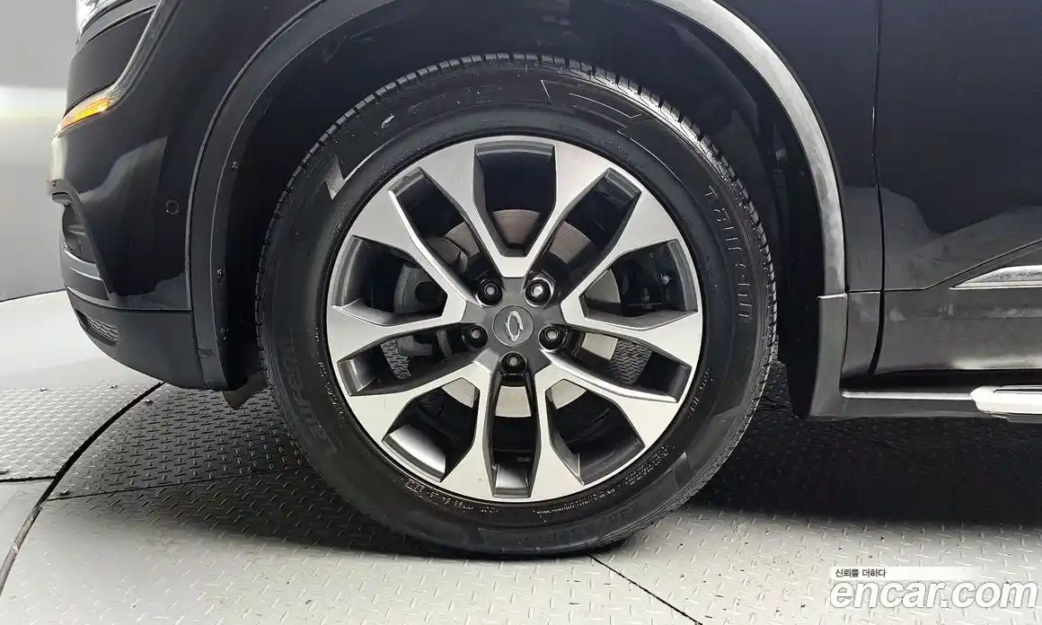 Renault QM6 2017 2.0 гидро в Москве № 858150, фото 5