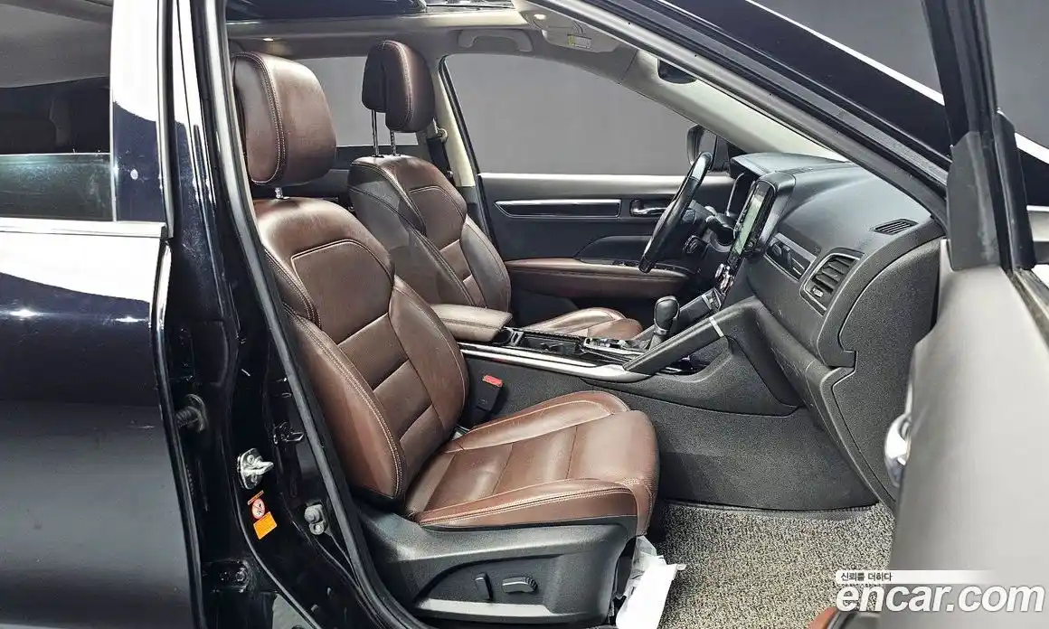 Renault QM6 2017 2.0 гидро в Москве № 858150, фото 10