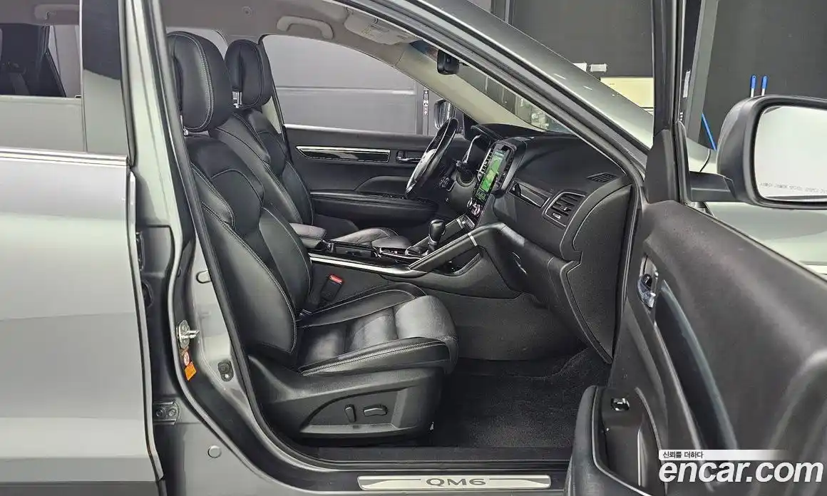 Renault QM6 2017 2.0 Автомат в Москве № 885759, фото 12