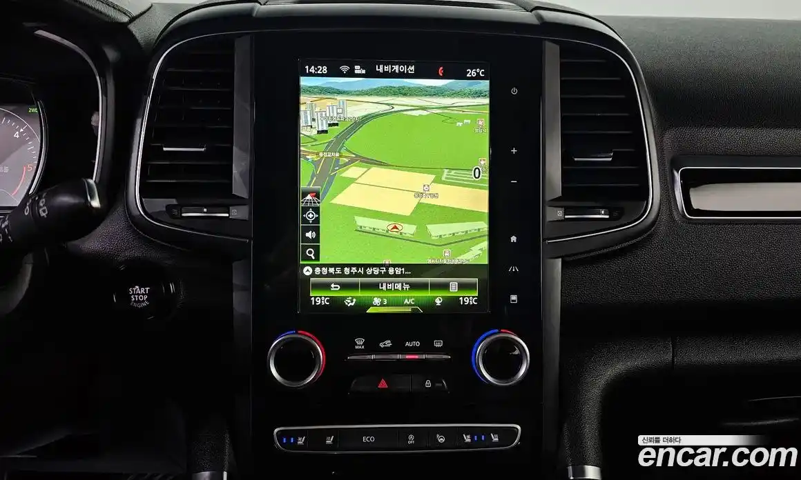 Renault QM6 2017 2.0 Автомат в Москве № 885759, фото 16