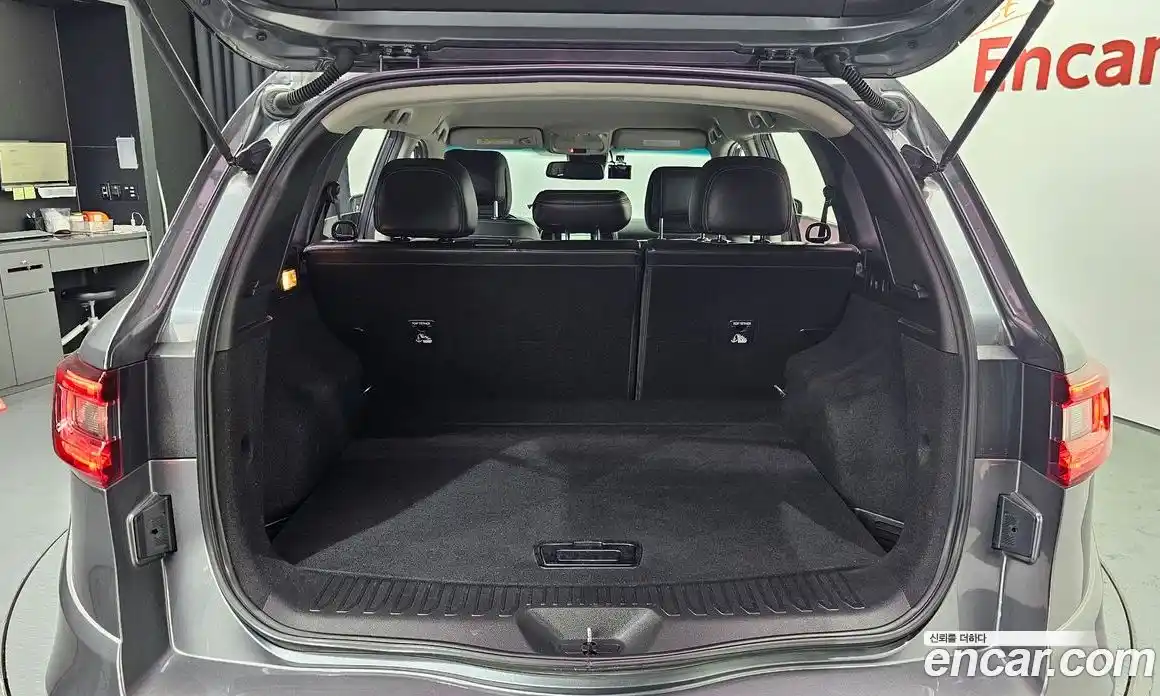 Renault QM6 2017 2.0 Автомат в Москве № 885759, фото 20