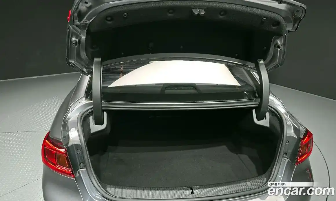 Renault SM6 2017 2.0 Автомат в Москве № 885785, фото 20