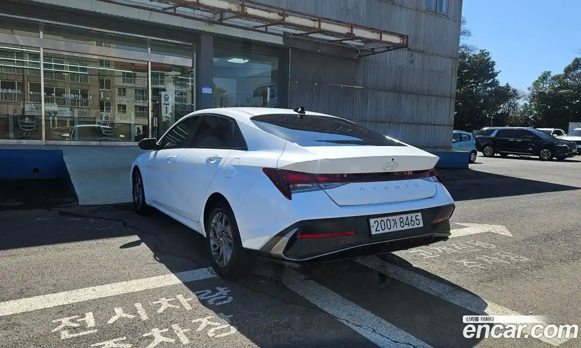 Hyundai Avante 2025 1.6 Автомат в Москве № 886377, фото 6