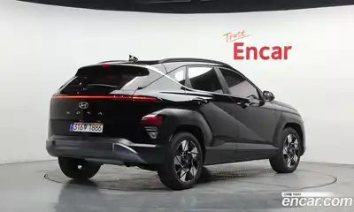 Hyundai Kona 2023 1.6 Автомат в Москве № 886549, миниатюра 2
