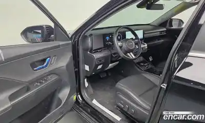 Hyundai Kona 2023 1.6 Автомат в Москве № 886549, миниатюра 10