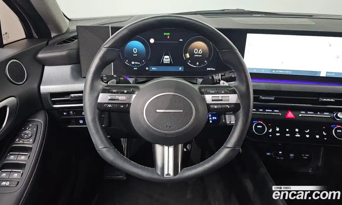 Hyundai Sonata 2023 2.0 Автомат в Москве № 886713, фото 15