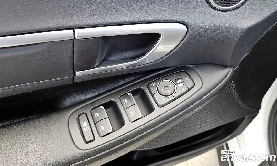 Hyundai Sonata 2022 2.0 Автомат в Москве № 886929, фото 14