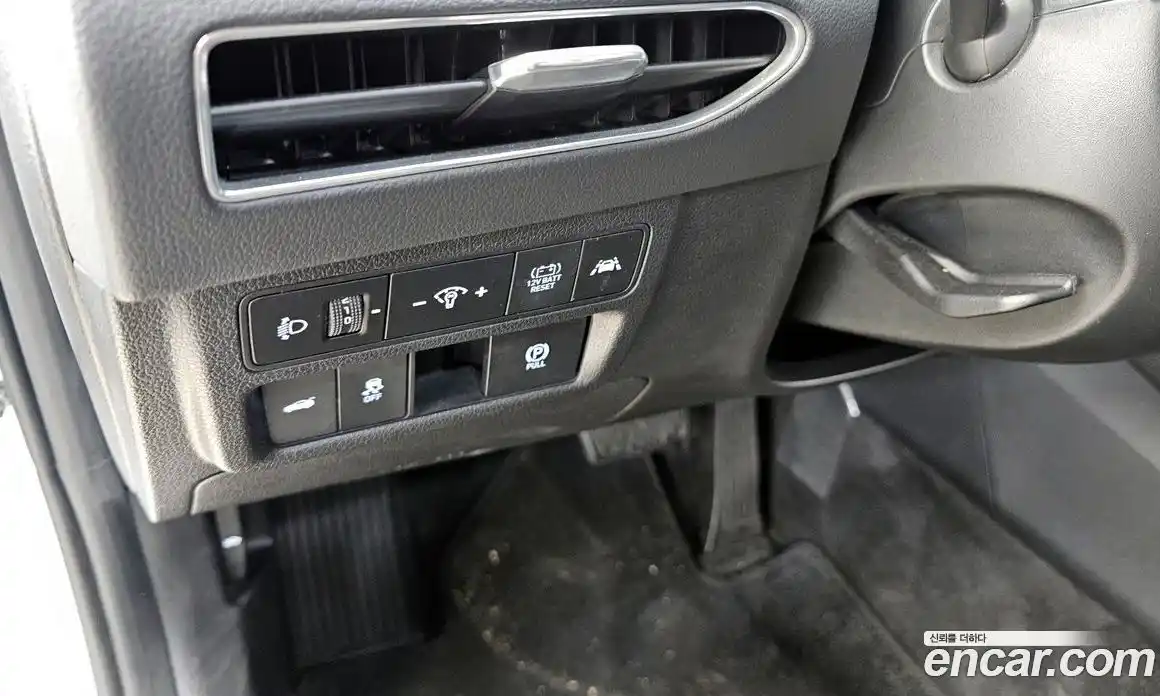 Hyundai Sonata 2022 2.0 Автомат в Москве № 886929, фото 15