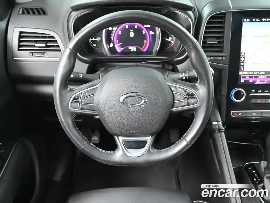 Renault QM6 2018 2.0 Автомат в Москве № 887390, фото 13