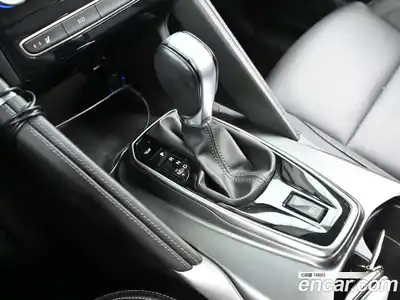 Renault QM6 2018 2.0 Автомат в Москве № 887390, миниатюра 9