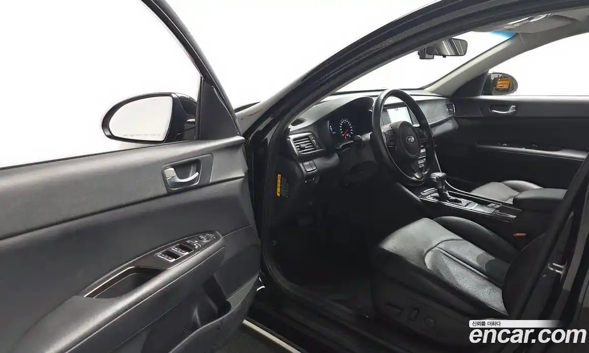 Kia K5 2015 2.0 Автомат в Москве № 887524, фото 11