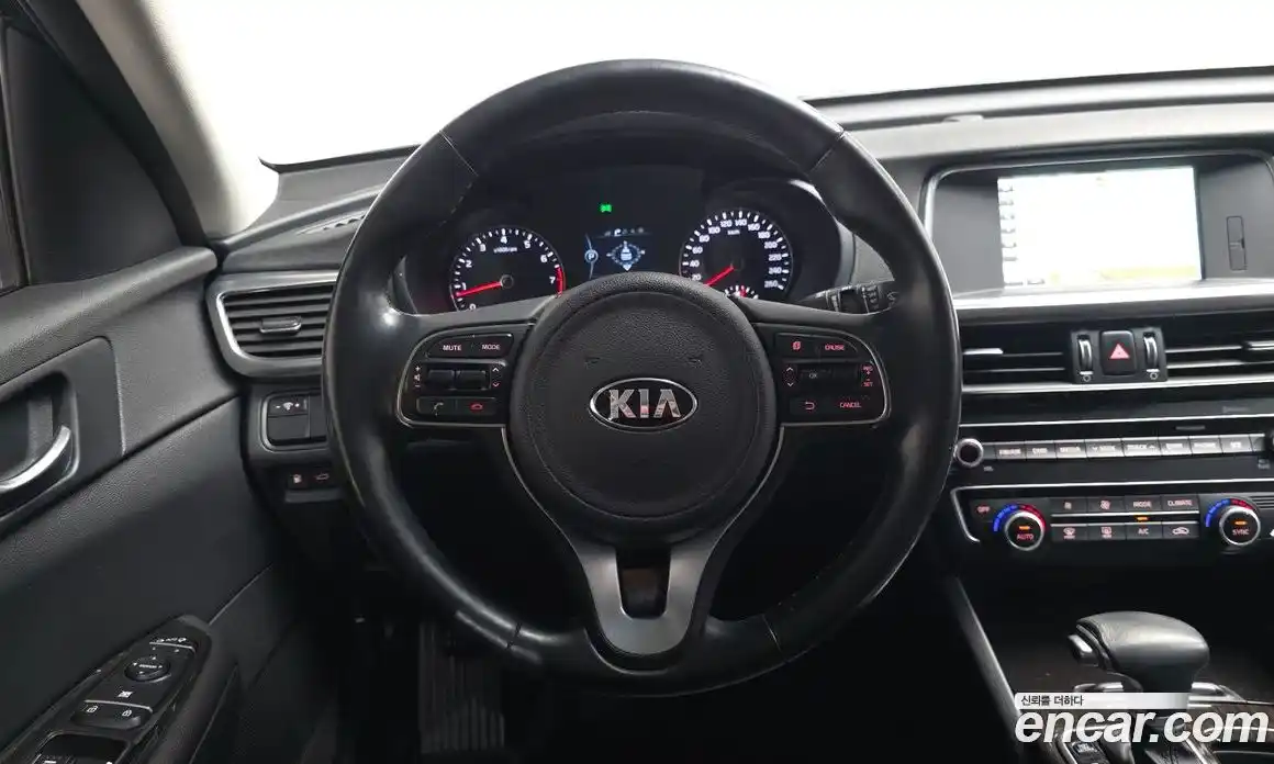 Kia K5 2015 2.0 Автомат в Москве № 887524, фото 13