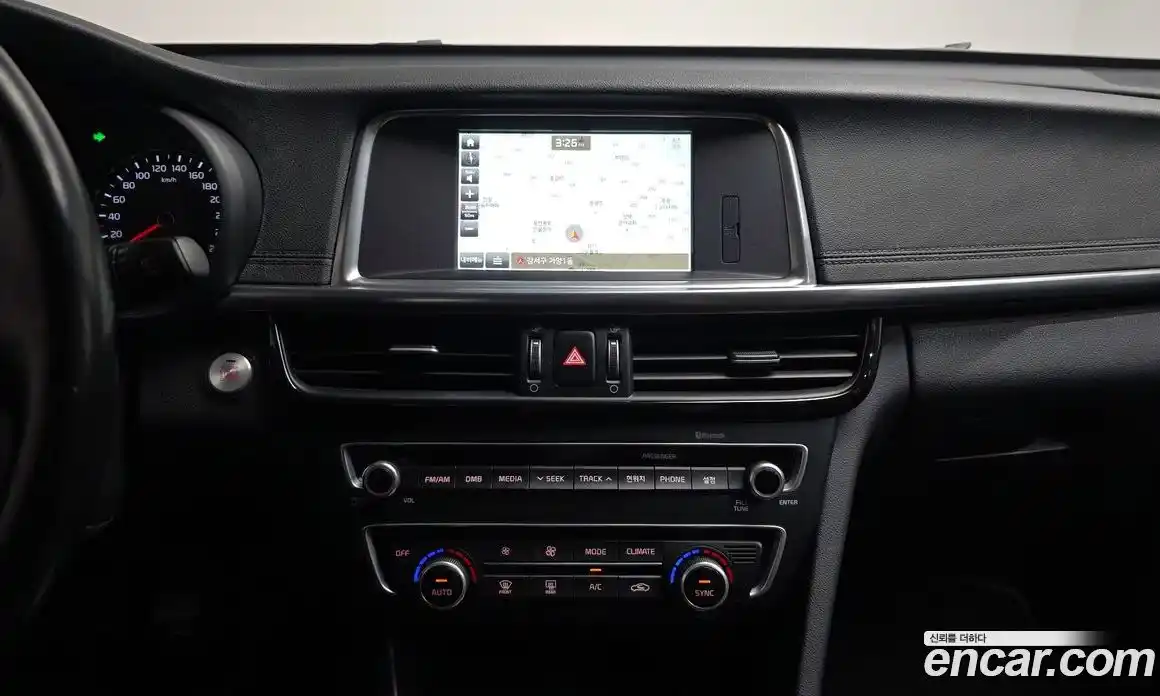 Kia K5 2015 2.0 Автомат в Москве № 887524, фото 14