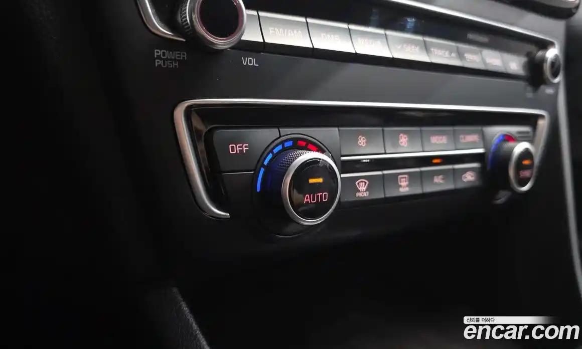 Kia K5 2015 2.0 Автомат в Москве № 887524, фото 18