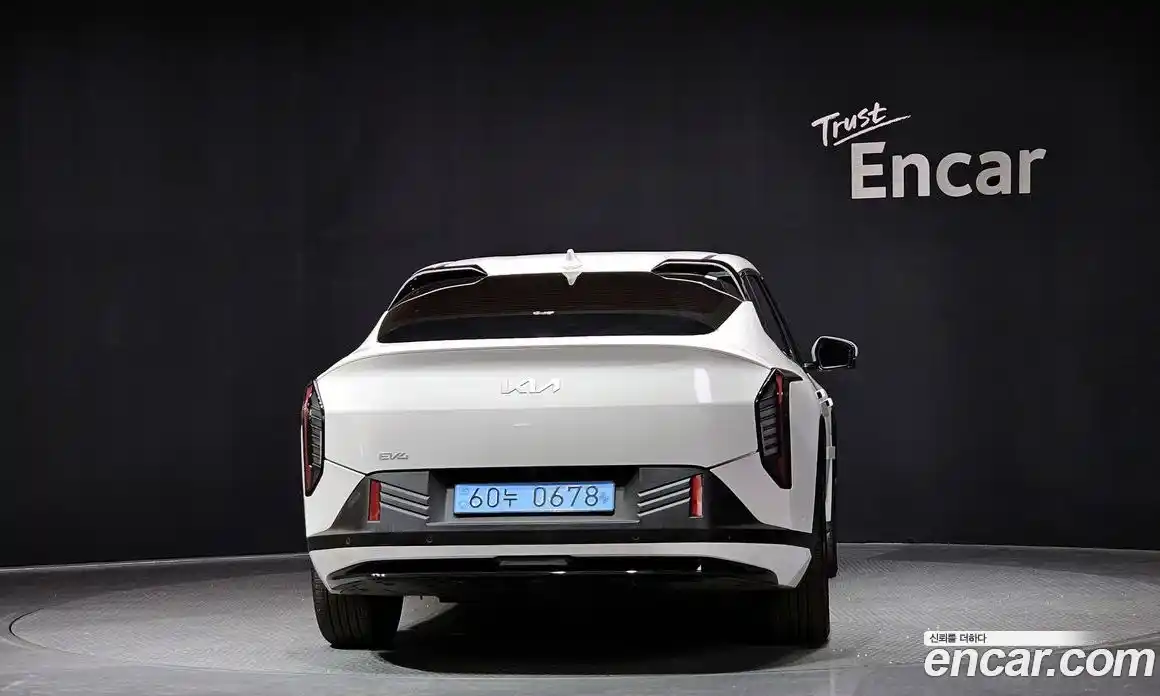 Kia EV4 2025 0.2 Автомат в Москве № 887586, фото 4