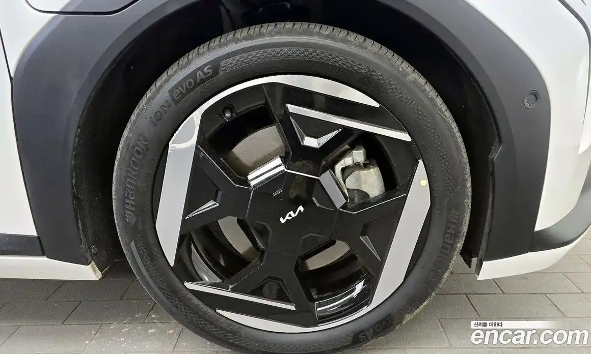 Kia EV4 2025 0.2 Автомат в Москве № 887586, фото 5