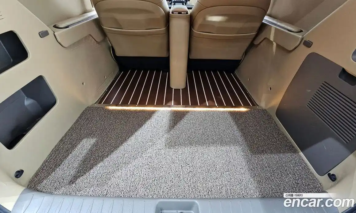 Kia Canival 2022 3.5 Автомат в Москве № 887605, фото 19