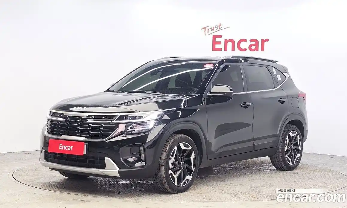 Kia Seltos 2024 1.6 Автомат в Москве № 887856, фото 1