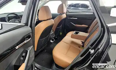 Kia Seltos 2024 1.6 Автомат в Москве № 887856, миниатюра 11