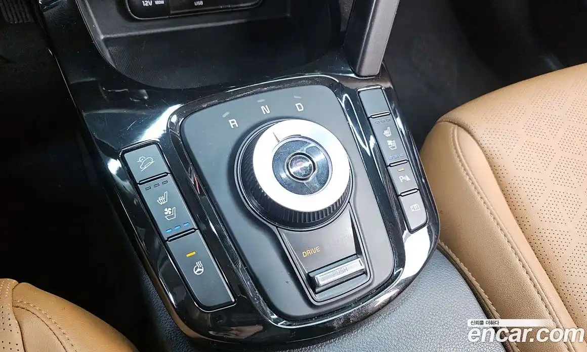 Kia Seltos 2024 1.6 Автомат в Москве № 887856, фото 9