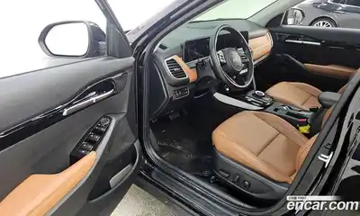 Kia Seltos 2024 1.6 Автомат в Москве № 887856, миниатюра 10