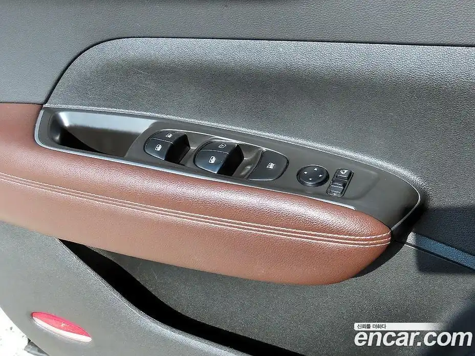 Renault QM6 2019 2.0 Автомат в Москве № 888016, фото 11