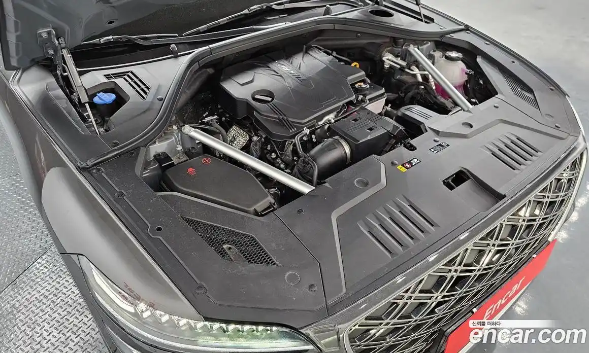 Genesis GV70 2025 2.5 Автомат в Москве № 888531, фото 6