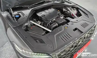 Genesis GV70 2025 2.5 Автомат в Москве № 888531, миниатюра 6