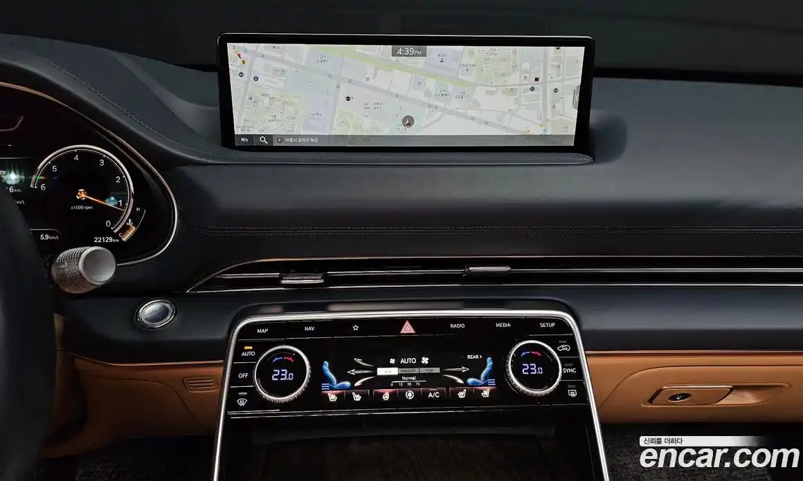 Genesis GV80 2022 3.0 Автомат в Москве № 888532, фото 14