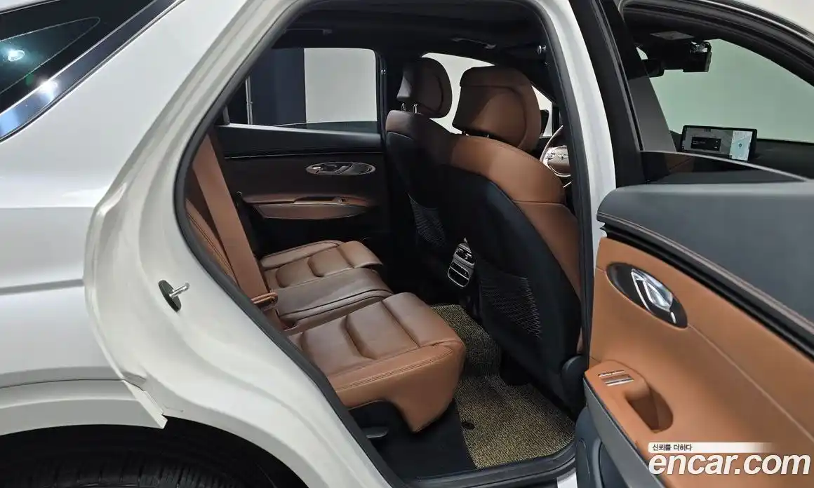 Genesis GV70 2021 2.5 Автомат в Москве № 888652, фото 12