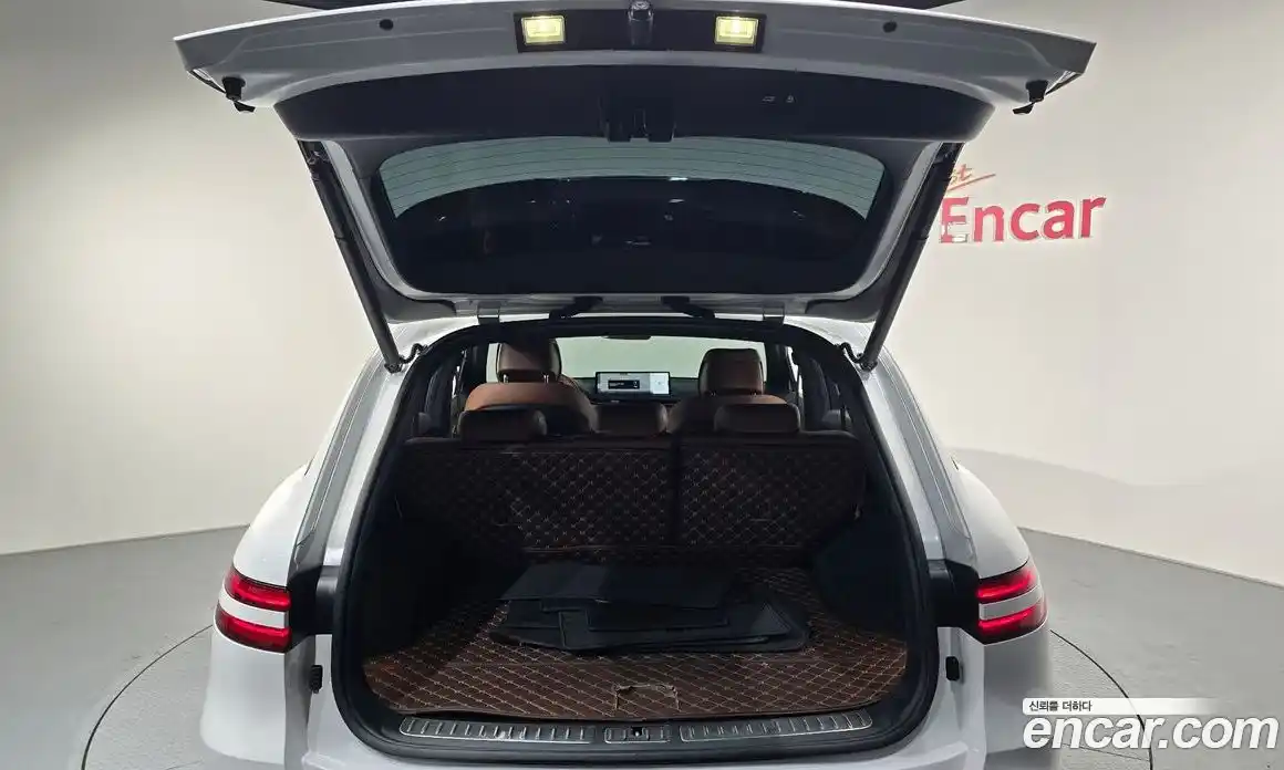 Genesis GV70 2021 2.5 Автомат в Москве № 888652, фото 20