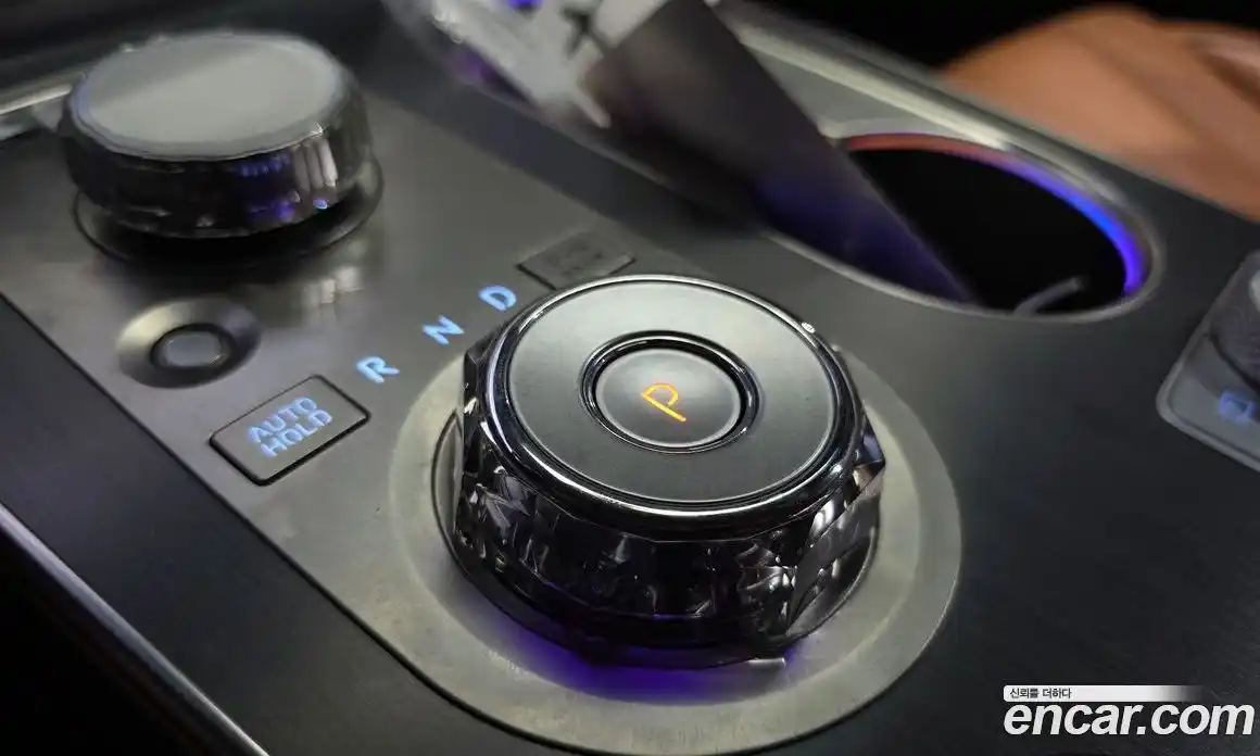 Genesis GV80 2024 3.5 гидро в Москве № 888697, фото 8