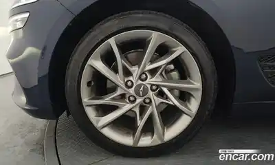 Genesis G70 2021 2.0 Автомат в Москве № 888771, миниатюра 5