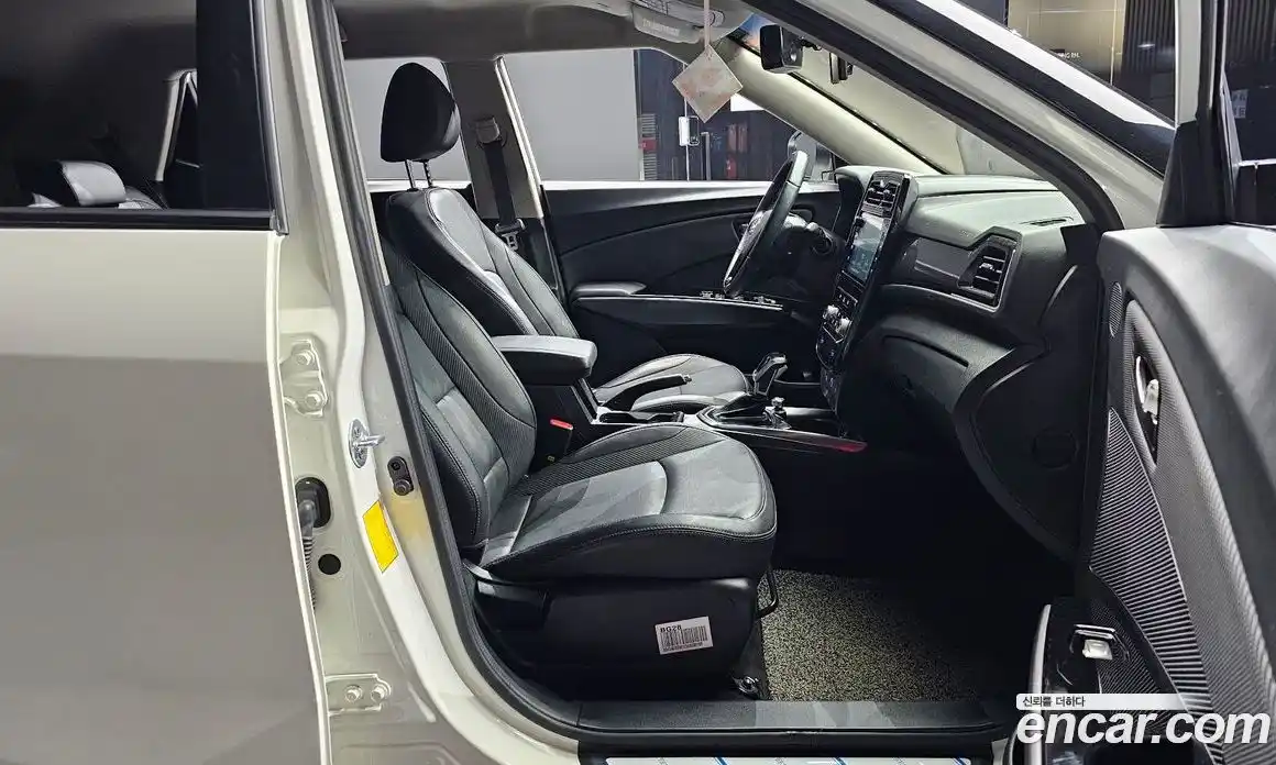 SsangYong TIBOLI 2020 1.5 Автомат в Москве № 889362, фото 10